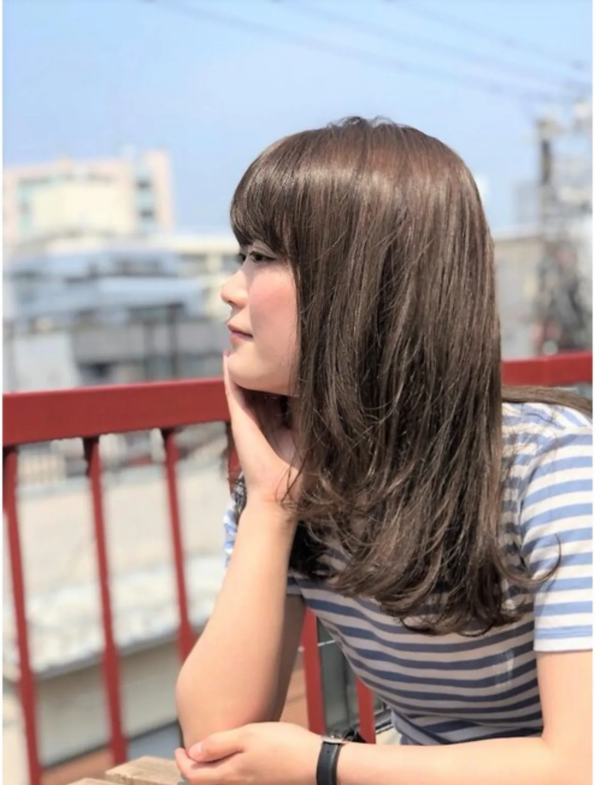 ミルクティーアッシュのおしとやかロング