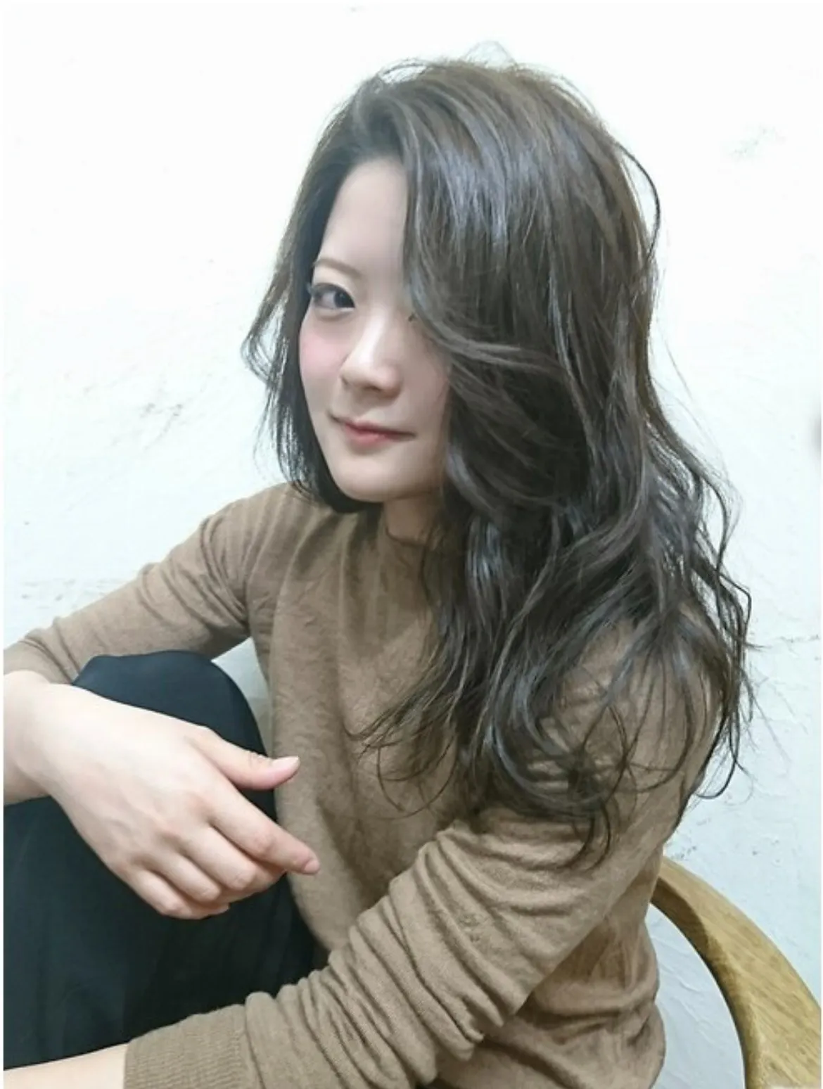 全体パーマで色っぽロング